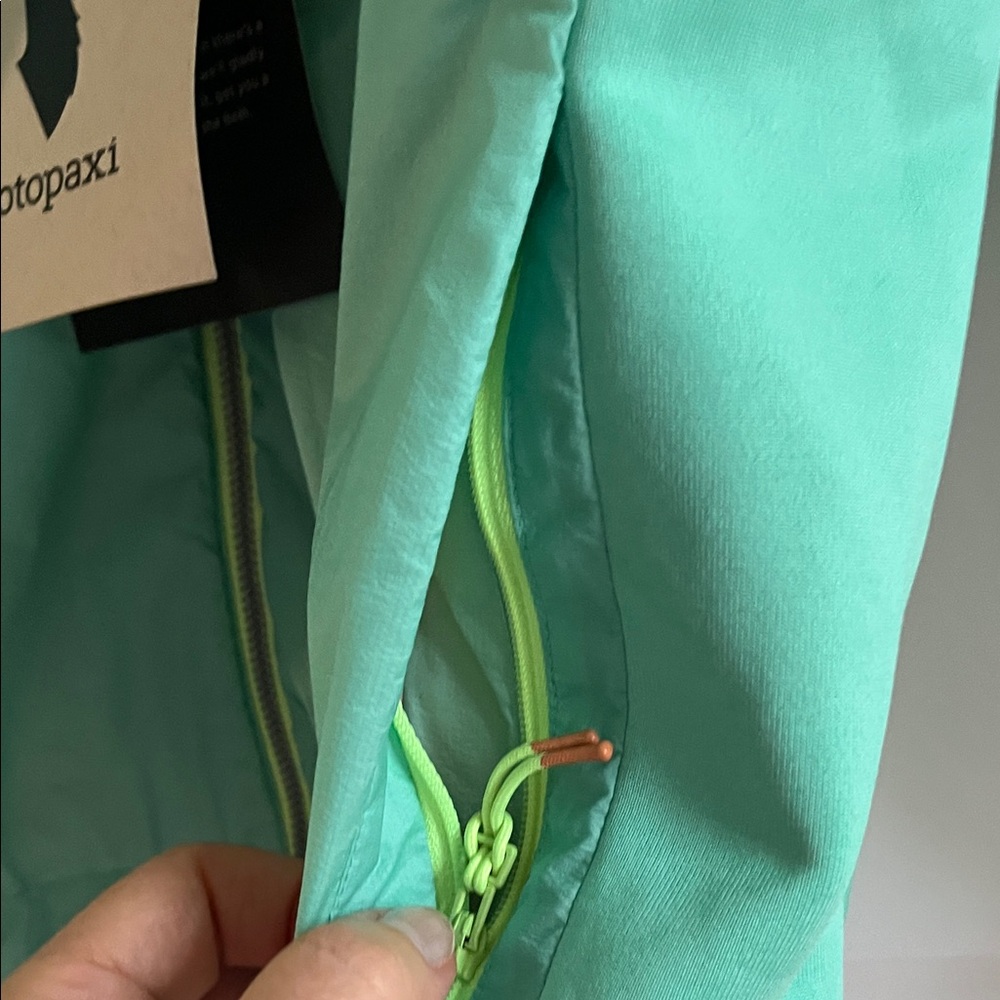 Cotopaxi Teal and Gray Jacket - Picture 6 of 6